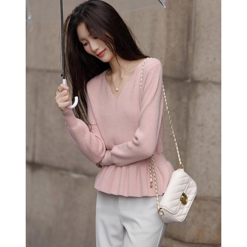 Demana French Style V-Neck Ruffle Knit Top L