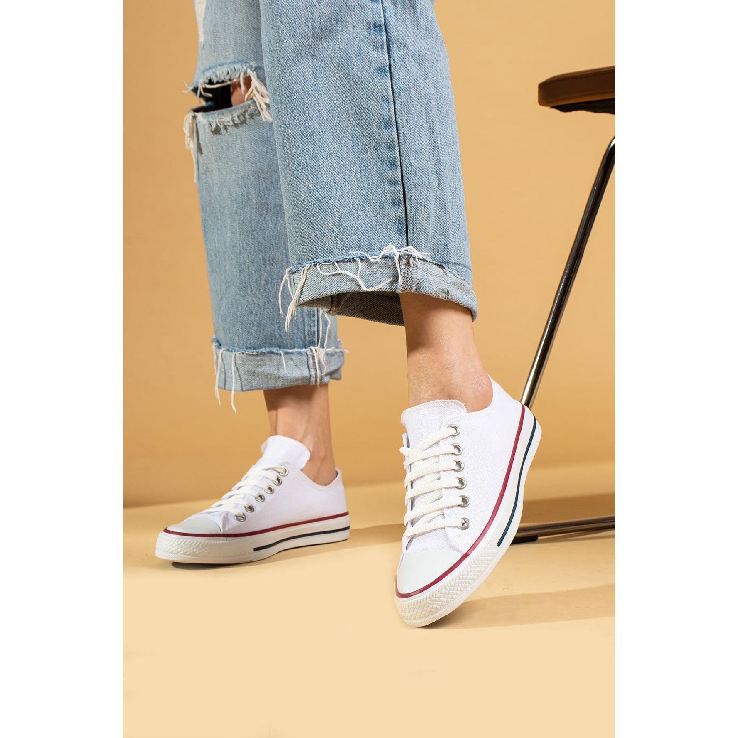 

Білі лляні моделі унісекс. Кросівки Converse. Льняне спортивне взуття 36 коричневий