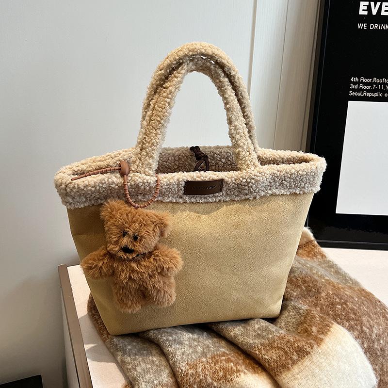 Women's bags, niche suede, portable vegetable baskets, bags, plush hand bucket bags, all-match in autumn and winter