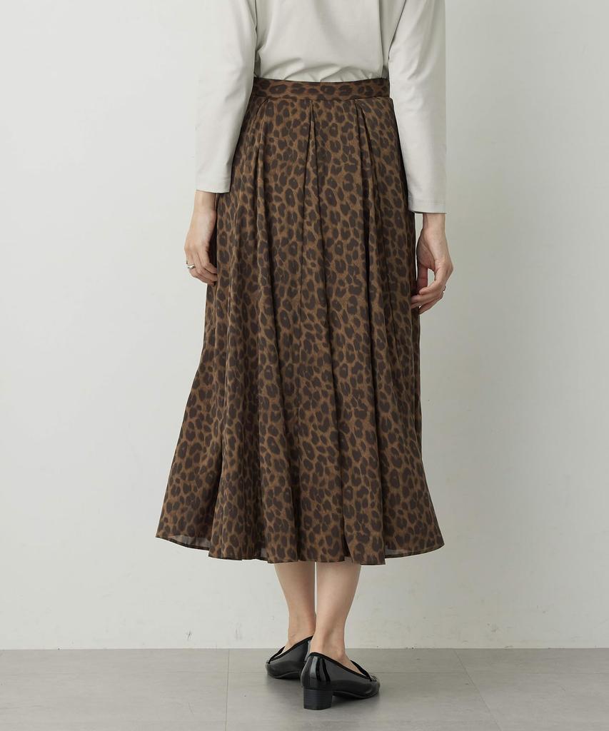 leopard print skirt
