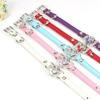 Streng ausgewählte Four Seasons Soft Base Haustierhalsband Schleife Katzenhalsband Hundegürtel Universell für Katzen und Hunde