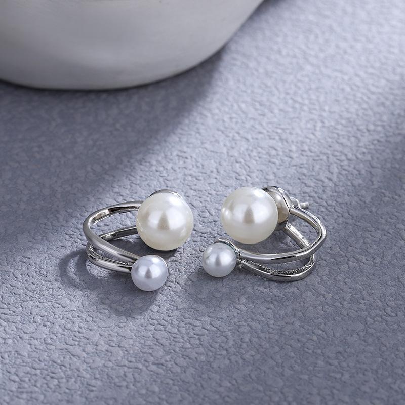 Pearl earrings new trendy French niche design temperament women's two-wear stud earrings