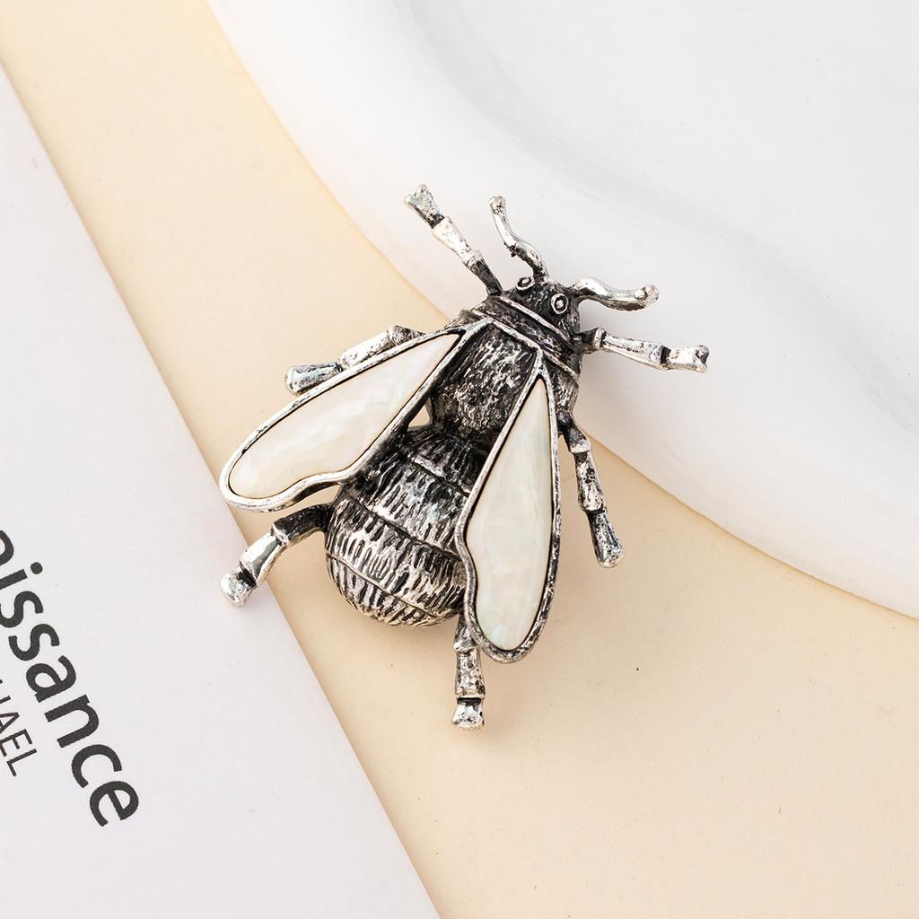 Animal Shell Brooch Pin With Twoway Wear For Women And Men