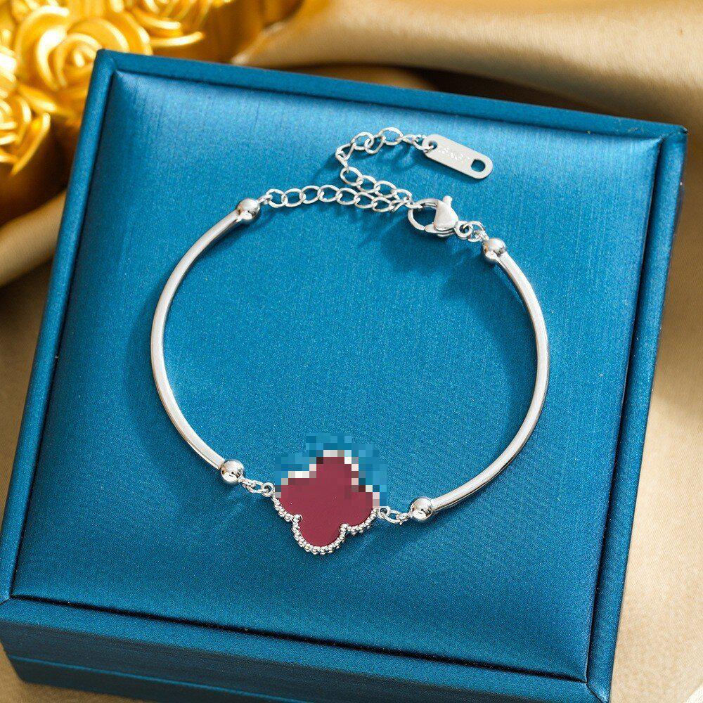 High-End Titanium Steel Four-Leaf Clover Bracelet with Shell Pendant – Durable, Fade-Resistant Design