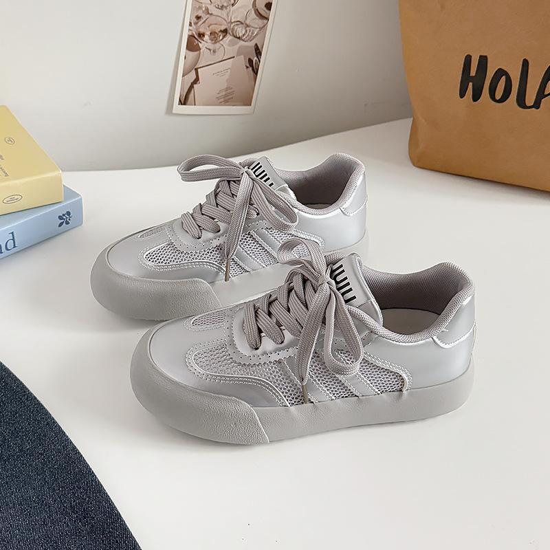 Fashion Autumn Women Shoes 2025 New Fashion Vintage Breathable Casual Sports Board Shoes Thick Bottom White Outdoor Leisure Shoes