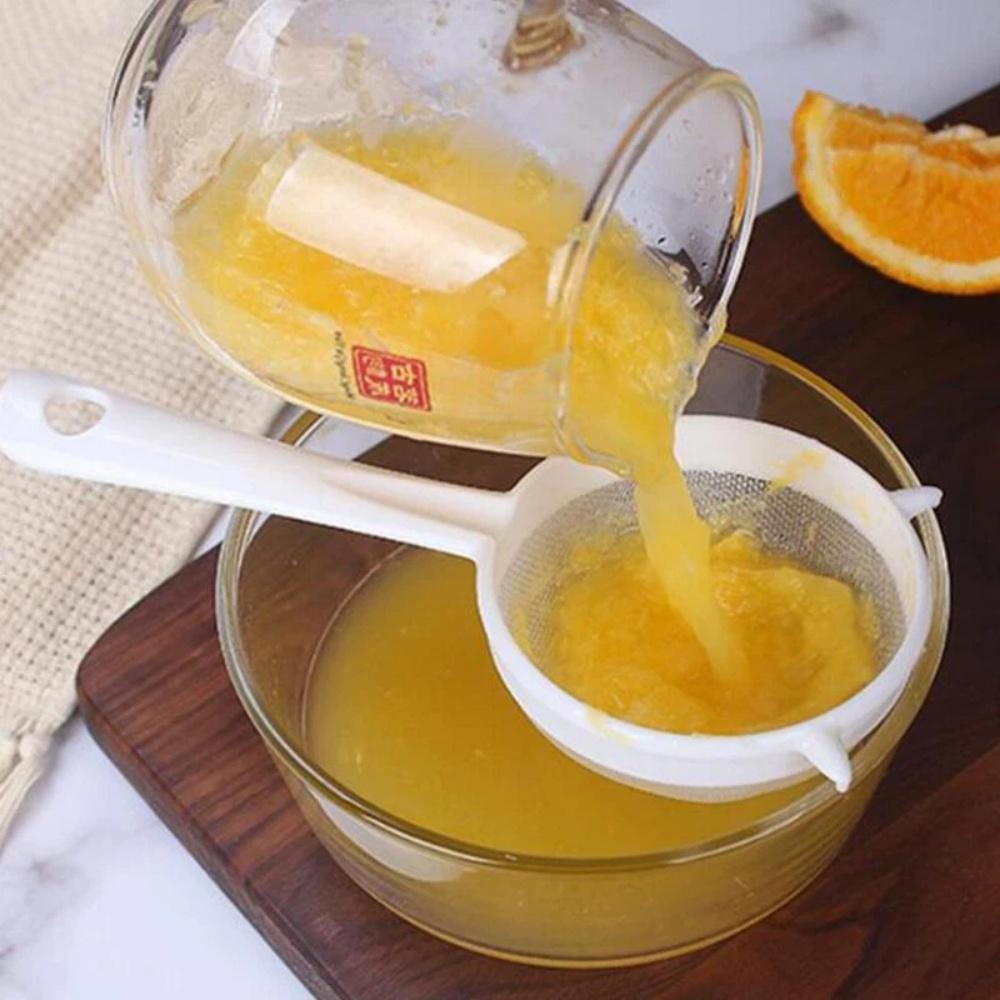 Kitchen Handheld Plastic Sieve Tea Strainer Flour Sifter Filter Reusable Handheld Filter Kitchen Accessories