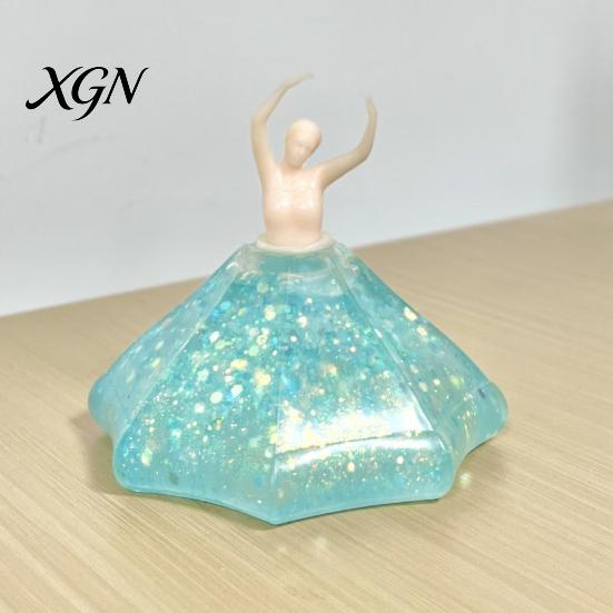 Ballettänzer Schreibtischornament Stressabbau Spielzeug, Tänzerin Knetspielzeug mit Glitzer-Dekor Kleid, Sensorisches Fidget zur Dekoration Weich