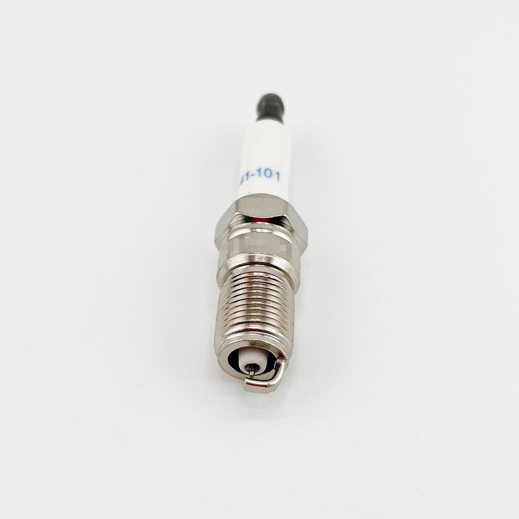 8Pcs 41-101 12568387 Iridium spark plug For Chevrolet Buick Regal Century GL8  41101 Oil engine ignition spark plug