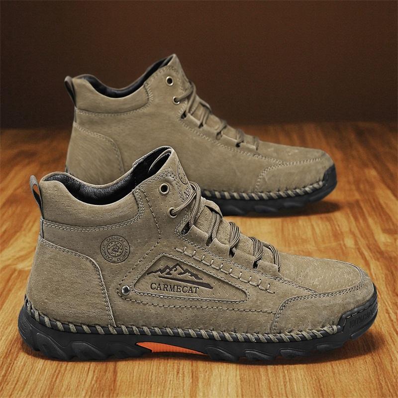 Nuevas Botas de Cuero Hechas a Mano para Hombre para Otoño Diseño Outdoor Zapatillas Hombre Transpirables Zapatos Casuales de Cuero Hombre Botines