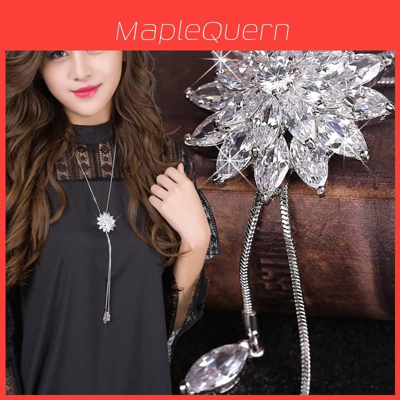 Elegant Snowflake Crystal Pendant Long Necklace For Women With Alloy Chain
