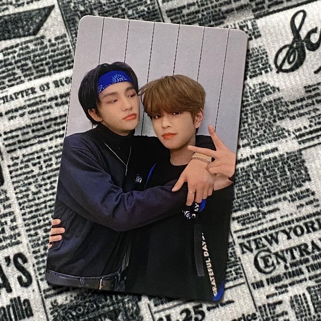 

[USED] Stray Kids Hyunjin and Seungmin Unit Mini Fan Meeting Trading Cards