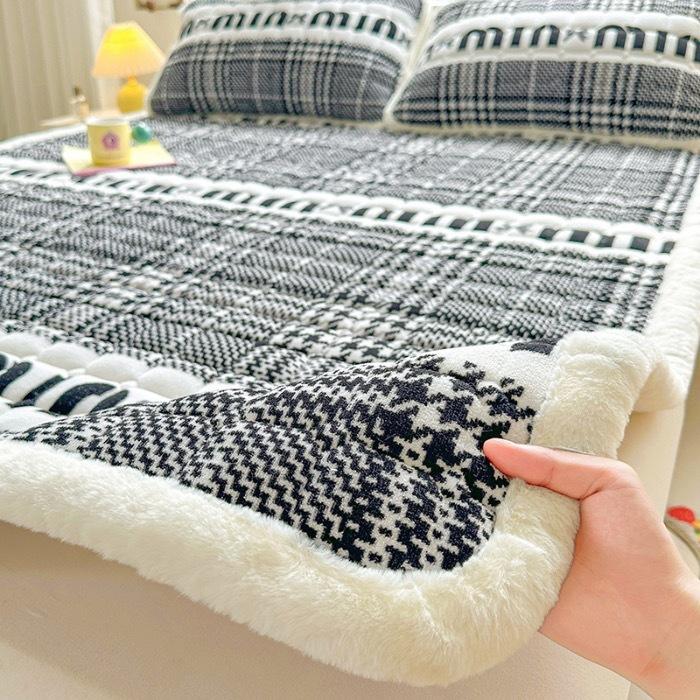 Materac bawełniany Milk Velvet do użytku domowego, materac zimowy Coral Velvet zapewniający ciepło i zagęszczenie