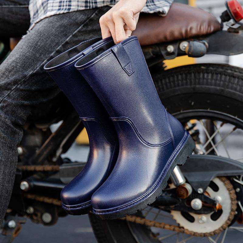 

New fashion rain shoes versatile men s simple medium and high rain boots waterproof water boots outer shoes work sleeve men s shoes 44