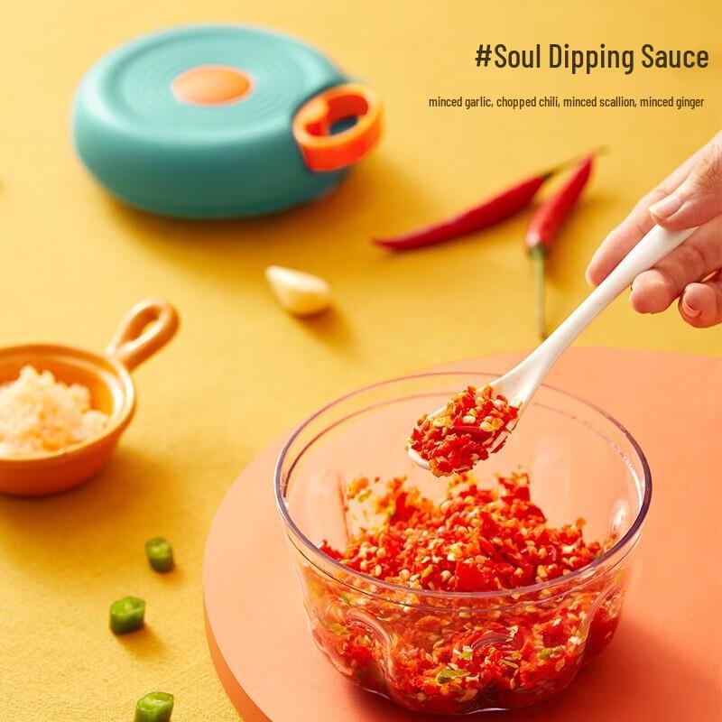 Manueller Mini-Lebensmittelzerkleinerer und Knoblauchhacker