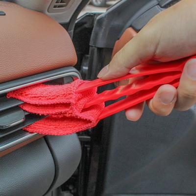 Cura dell'auto – Pennelli, stracci e spugne