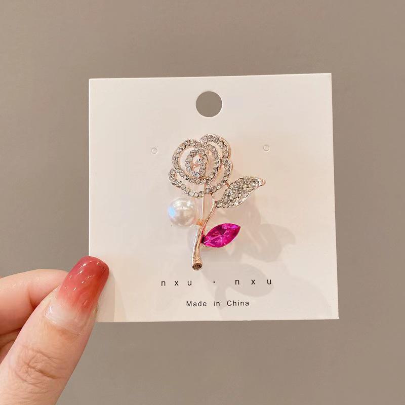 High-End Pearl & Rhinestone Butterfly Brooch for Women's Fashion Suits and Scarves
