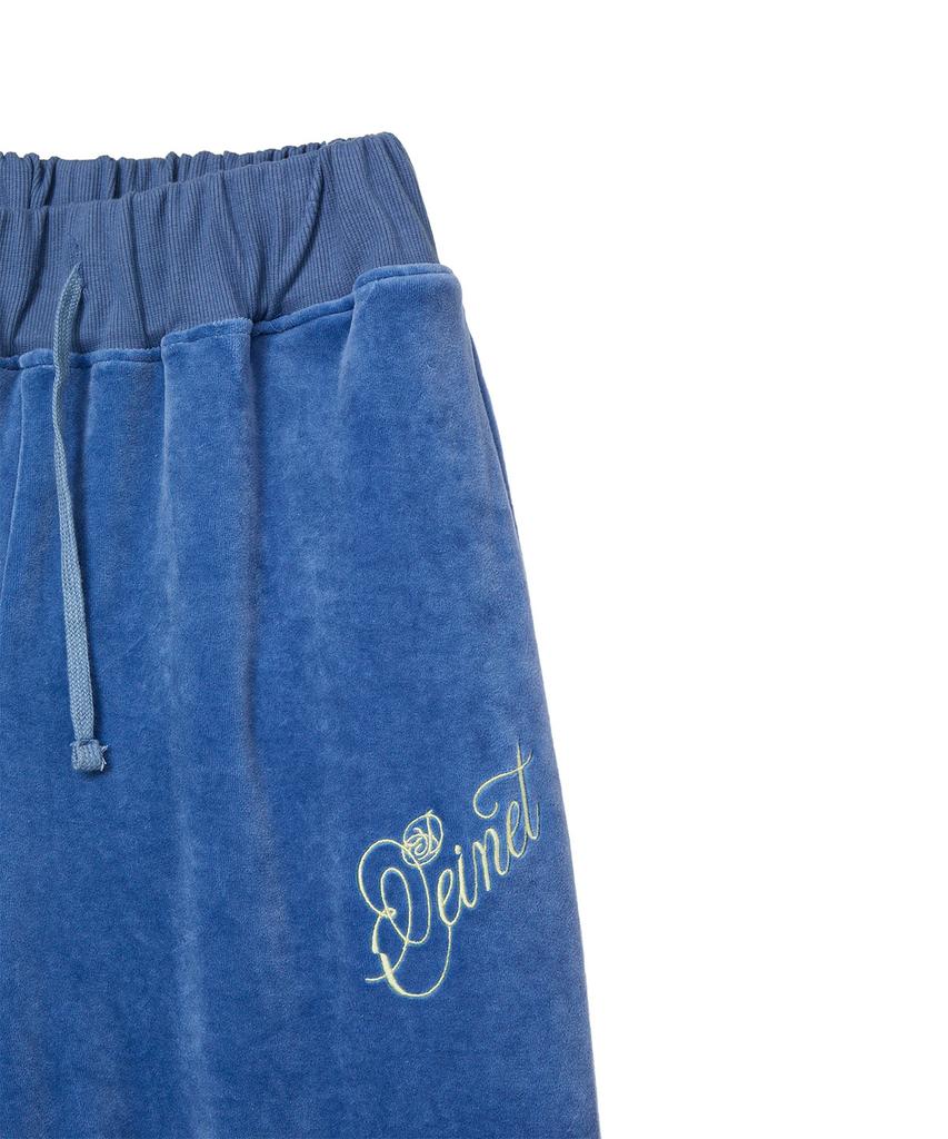 DEINET Rose Typo Capri Jogger Pants In Blue