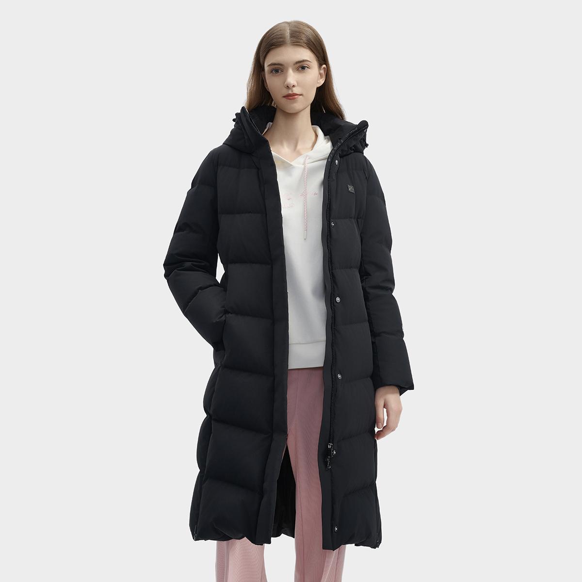 

Новый пуховик FILA женский, цвет «вороново крыло» F11W443905FBK S