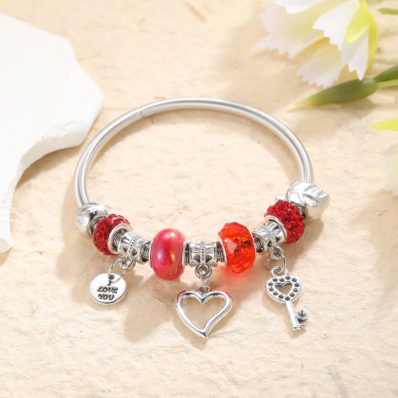 Fashion Beaded Elastic Bracelets Heart Stars Dragonfly Pendant Bangles Women Girls Jewelry Wristband
