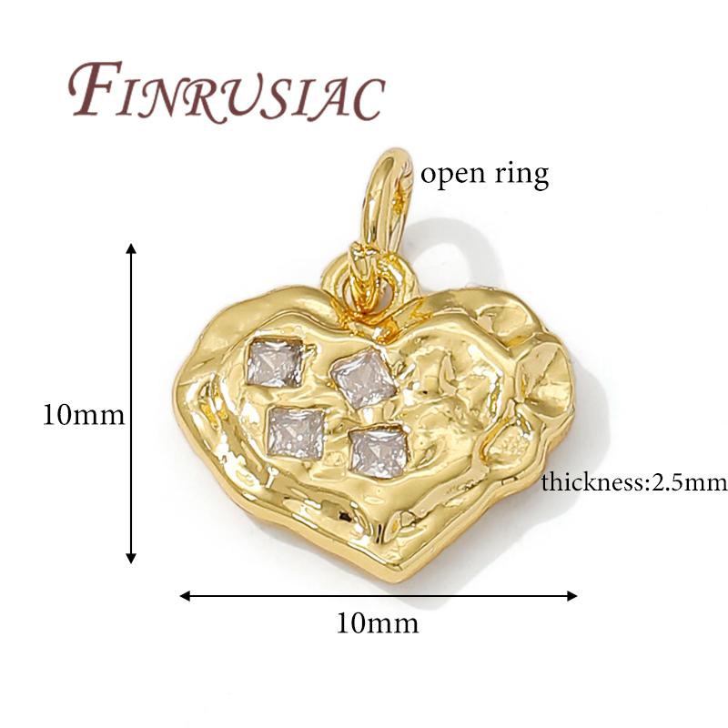 

18K Gold Plated Hearts Charms For Jewelry,Trendy Heart Pendants For Bracelets Necklaces Jewelry Making,DIY Earrings Accessories 2 piece