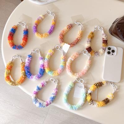 Herbst Winter Plüsch Armband Bunt Dopamin Handy Kurzes Lanyard Handgelenk Anhänger Kamera Schlüsselanhänger Anti-Verlust