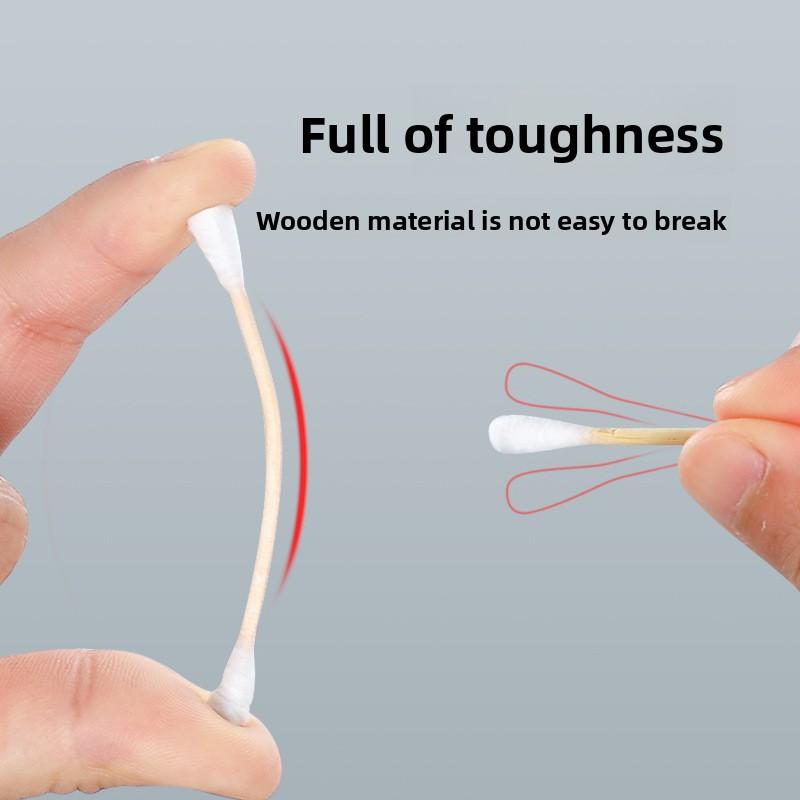 Disposable Double-ended Cotton Swab Ear Cleaning Pads for Babies To Remove Earwax. Cotton Swab Box for Cleaning. Hygienic Product.