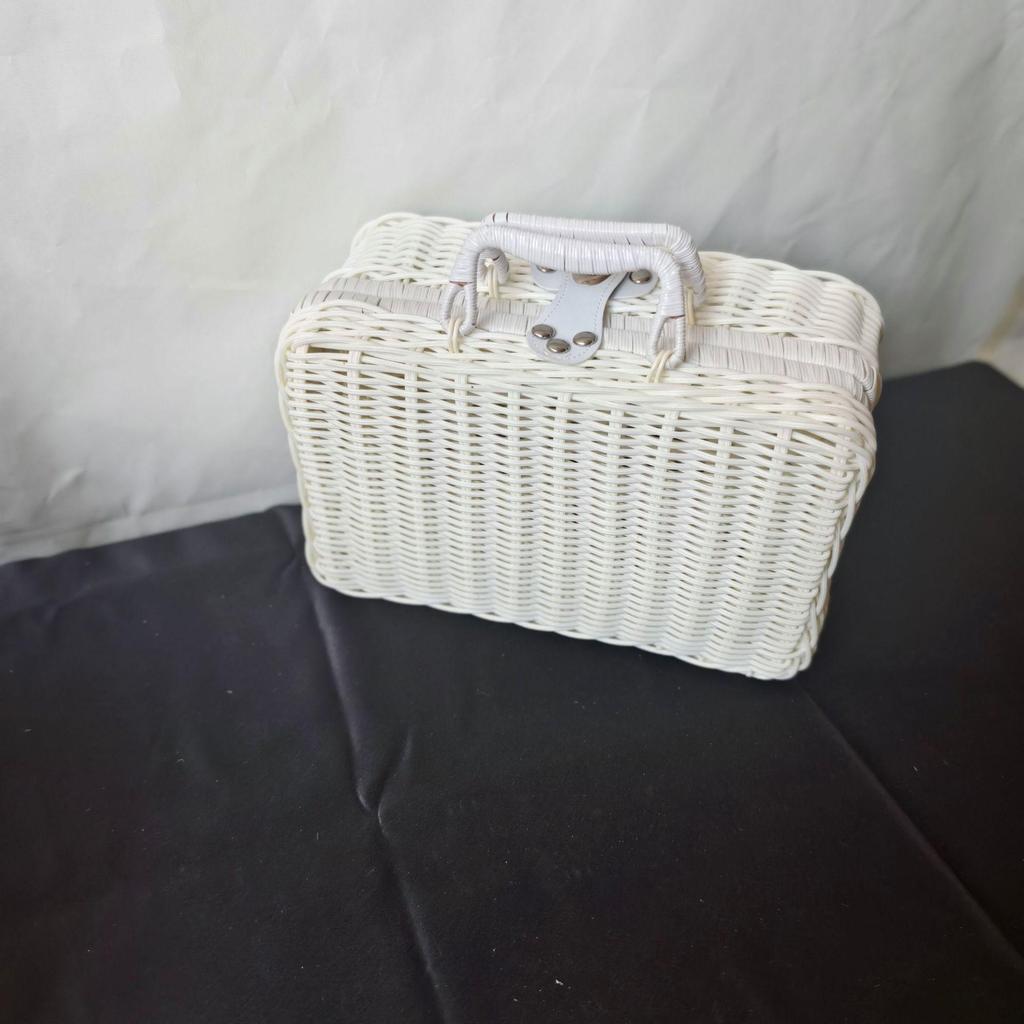 Vintage-Style Imitation Rattan Picnic Basket and Storage Box - Ideal for Photos, Bridesmaid or Groomsman Gifts