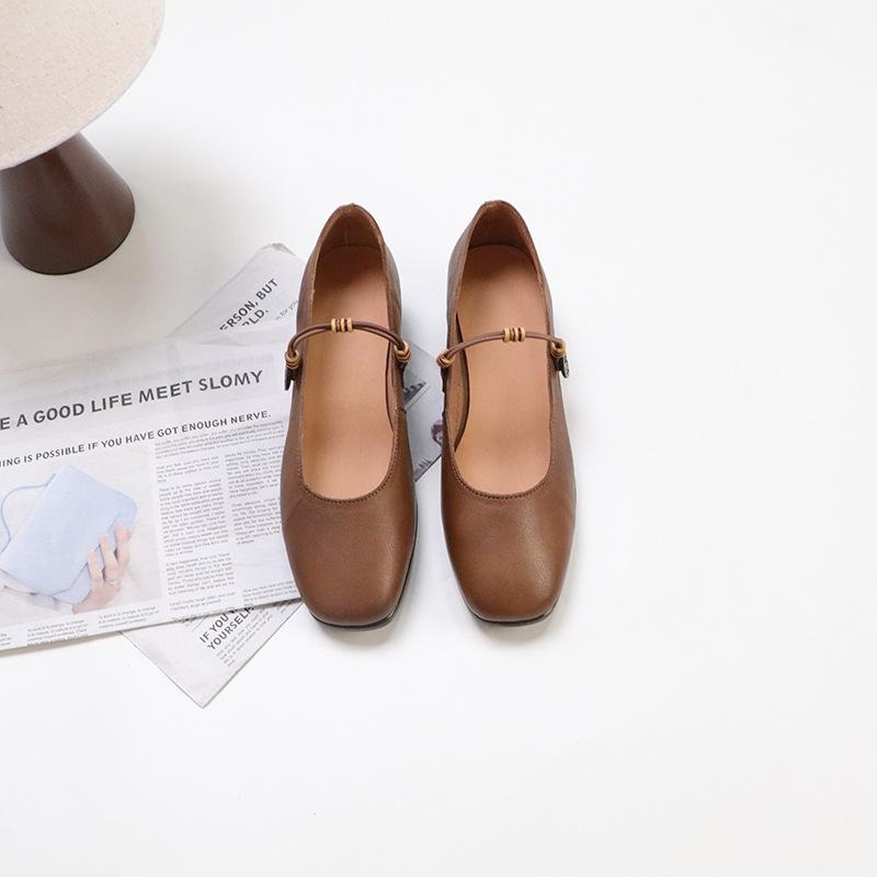Johnature Genuine Leather Retro Women Shoes Handmade Round Toe Buckle Low Heel Comfortable Pumps
