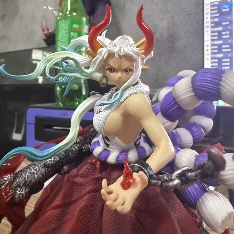 20cm One Piece Wano Country Yamato Kaido's Daughter Battle Pose Figure Anime GK Statue Collectible Model Toy Desktop Decor Gifts