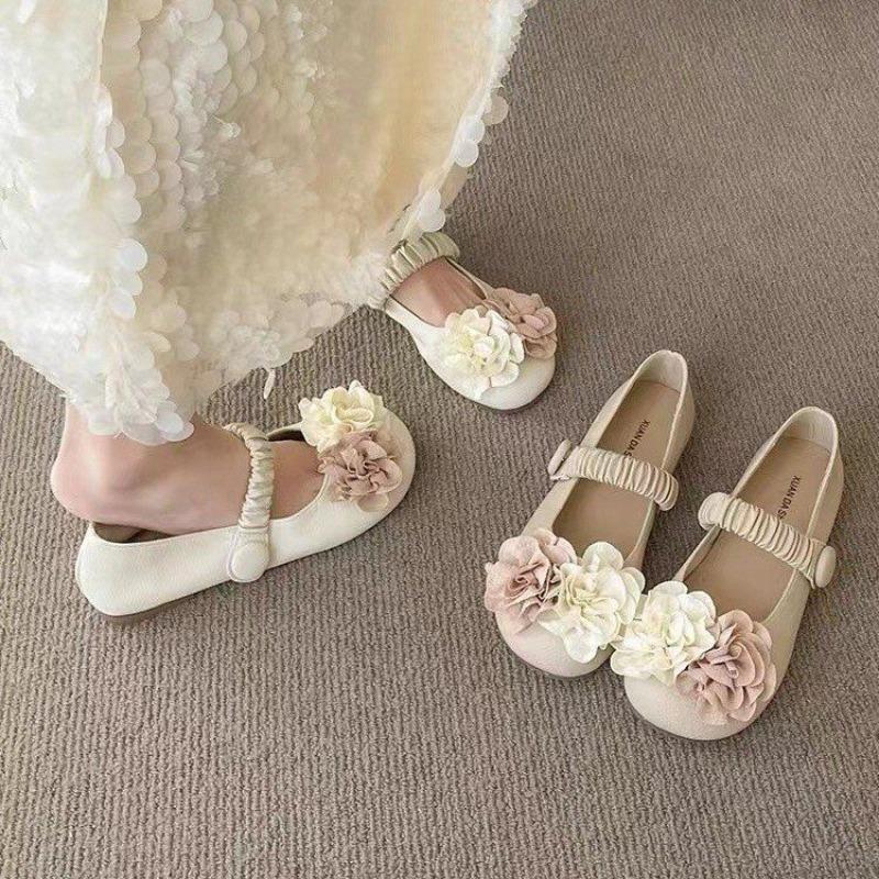 Fashion French Gentle Style Womens Shoes 2025 Spring Soft Leather Soft Bottom Flat Shoes Elegant Womens Single Shoes Paired With Skirts