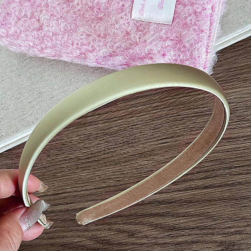 Korean Satin Thin Headband for Women - Versatile Retro French Style with Non-Slip Deerskin Velvet