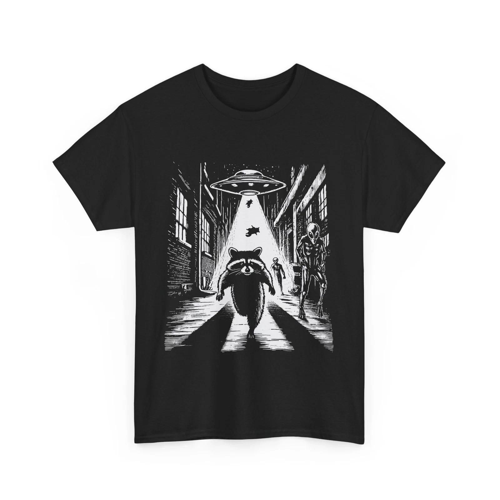 Space Style T-Shirt | Alien UFO Graphic Tee for Men and Women M