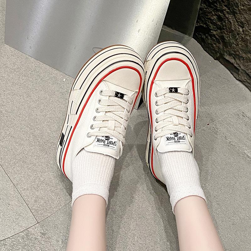 [Han Lu] Fashion Trend Casual Shoes In the Autumn of 2025, the New Platform Muffin Shoes Will Increase the Height of 5cm Canvas Shoes.
