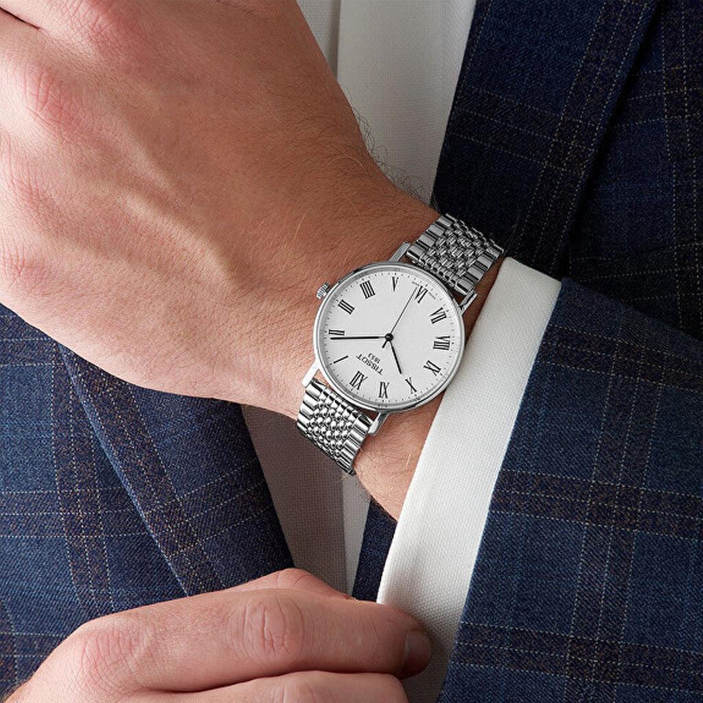 Tissot Meishi Series Quartz Movement Waterproof Bauhaus Style Roman Scale Watch 38mm White Dial Men watches T109.410.11.033.00