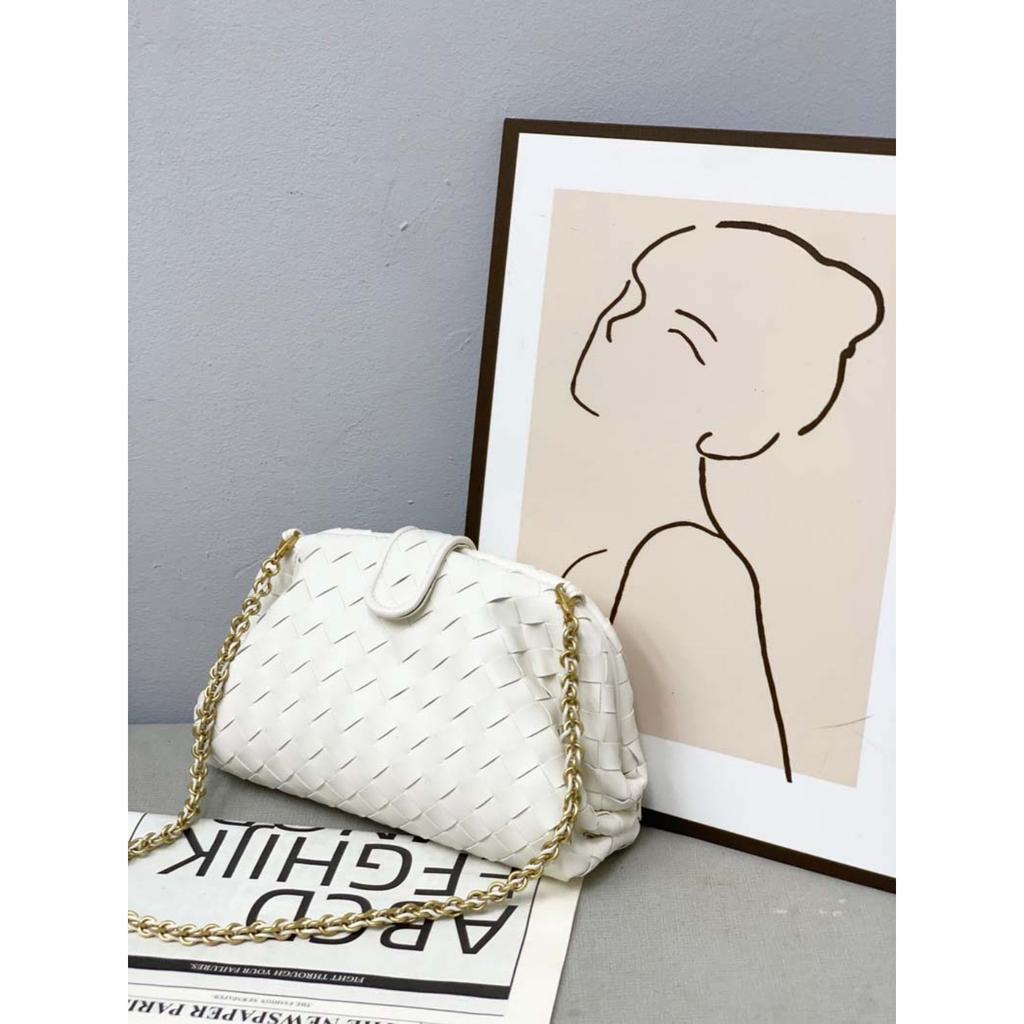 New Woven Cloud Bag Leather Chain Dumpling Bag Hand Women's Bag Shoulder Dinner Clip Bag