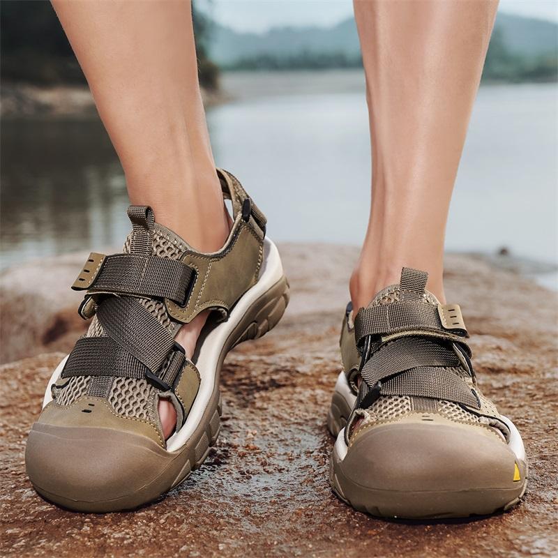 Fashion Lightweight Men's Summer Sandals Soft Comfortable Anti-collision Toe Sneakers Quick-Dry Wading Aqua Shoes Antiskid Beach Sandaly
