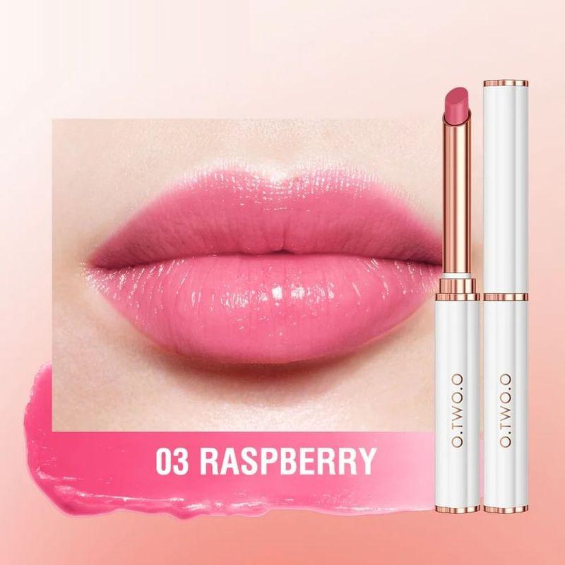 O.TWO.O - Lip Balm Plumper - 4 Colors