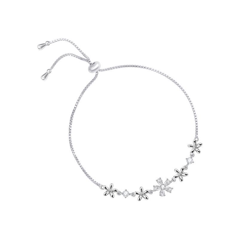 

Shining Pearl Zircon Flower Adjustable Copper Bracelet – Elegant and Versatile Copper Alloy