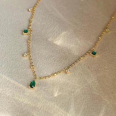 Retro Emerald Inlaid  Necklace Female Simpletemperament Clavicle Chain