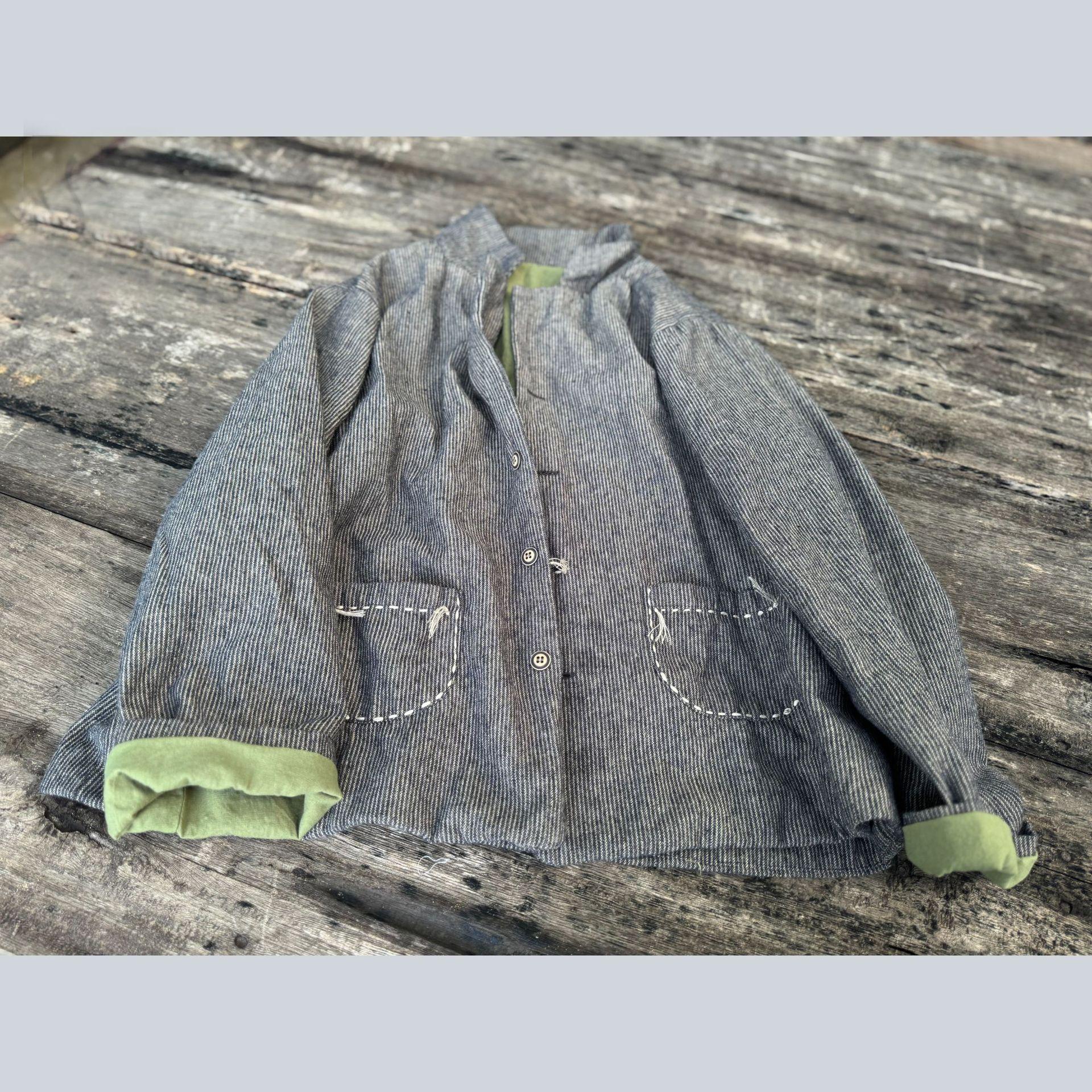 

Johnature Women Vintage Coat Patchwork Pockets Button Autumn Long Sleeve Striped Casual Tailored Coat One Size