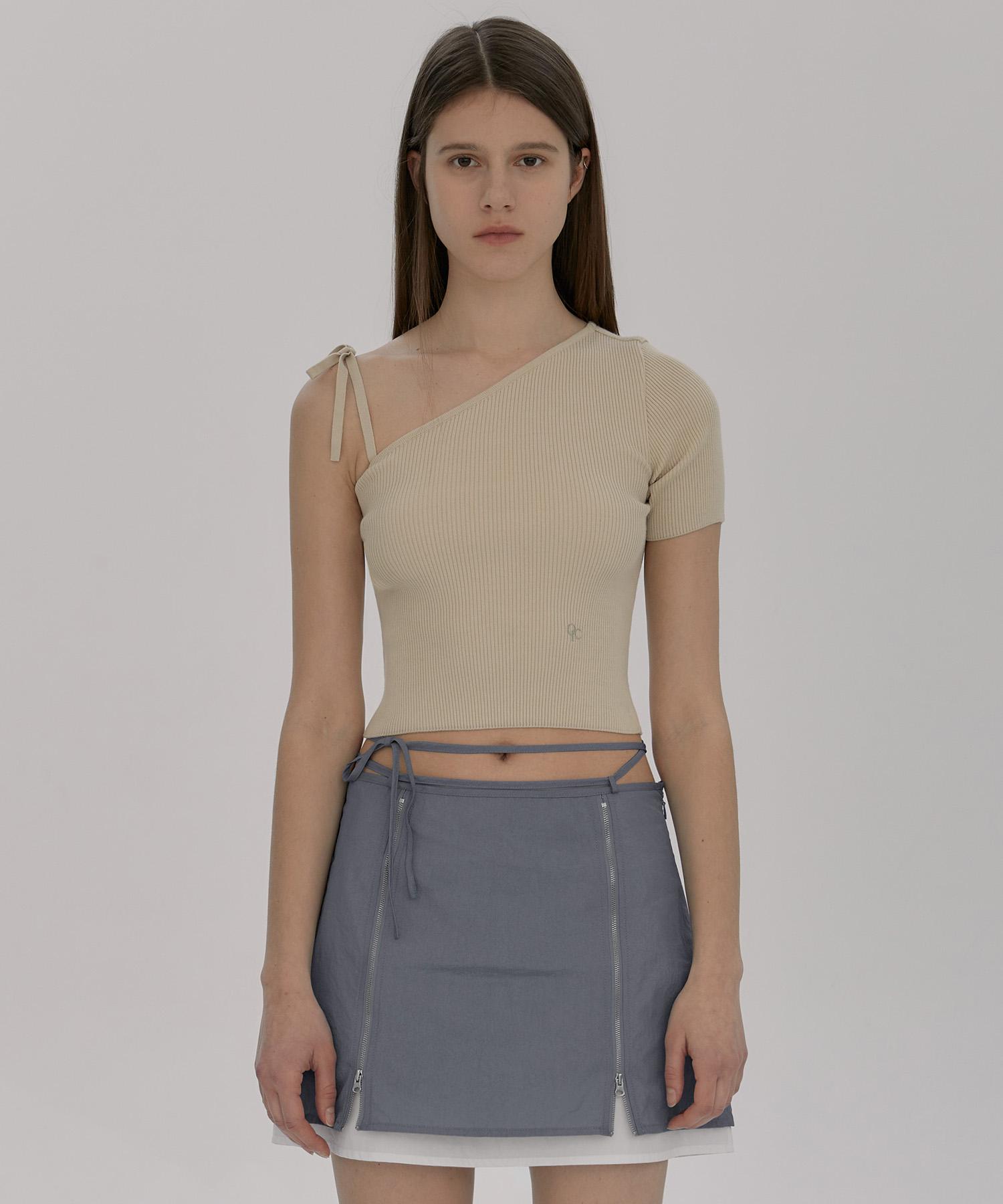 Oioi Collection One Shoulder Knit Top [Butter] Free