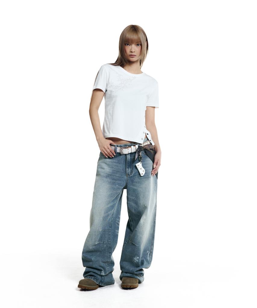 AAKAM Snap Gothic Half Top (White)