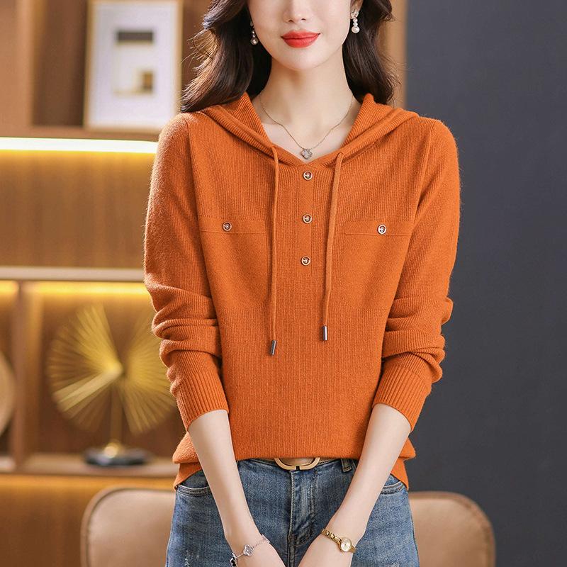 Early autumn new hooded knitted sweater women's loose age-reducing sweater fashion thin bottoming sweater women