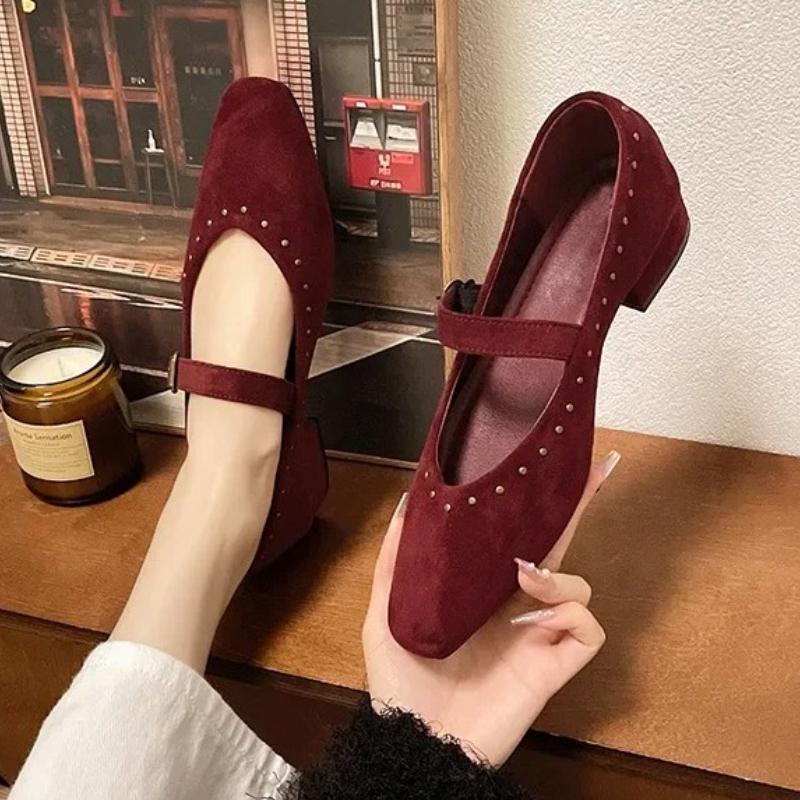 Fashion Vintage Mary Jane 2025 New Style French Elegant Cropped Studded Round Toe Shallow Sole Evening Shoes Soft Sole Day Shoes