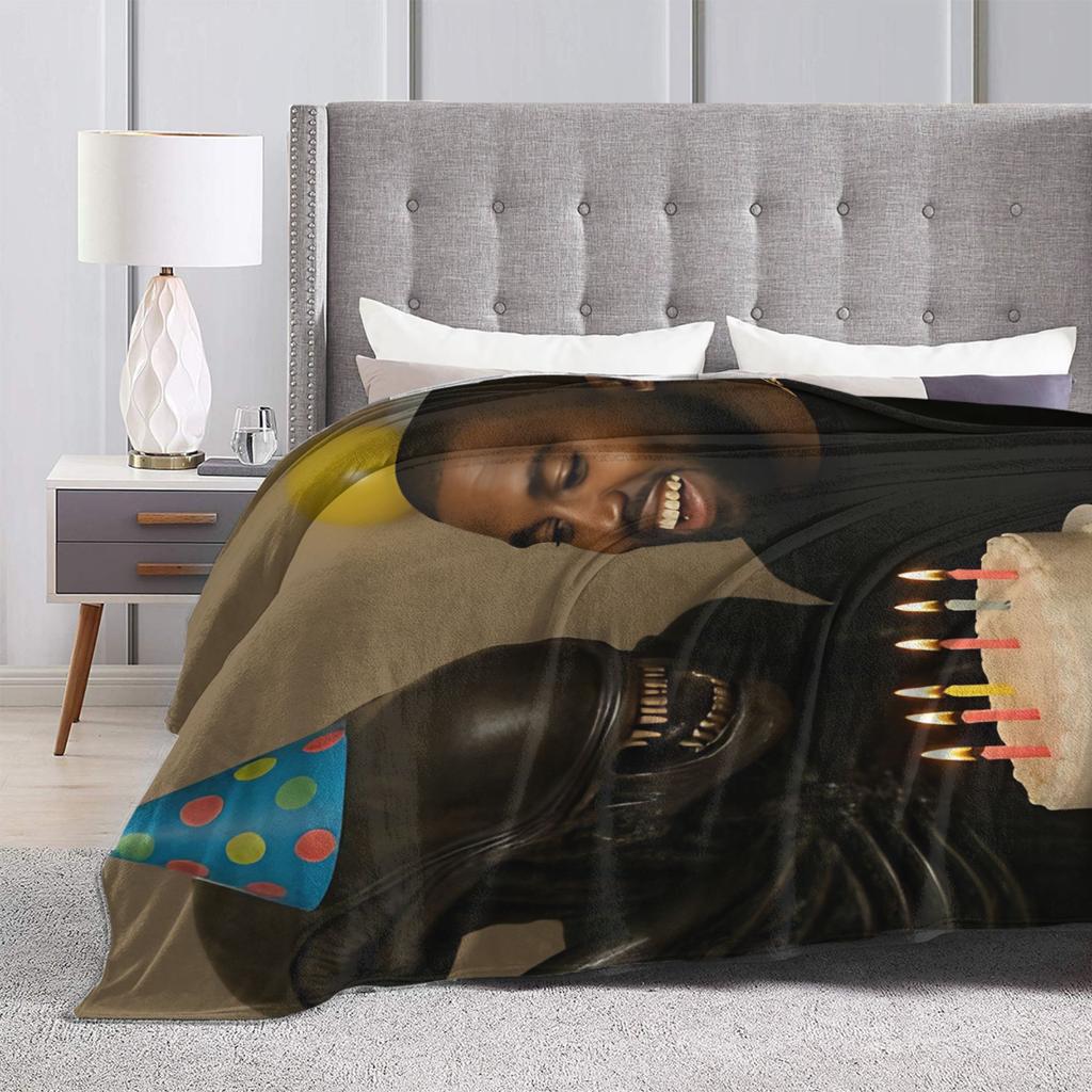 Kanye Meme Happy Birthday Plush Blanket Flannel Throw Blanket For Home Decor Warm Soft Custom DIY Quality Bedspread Gift