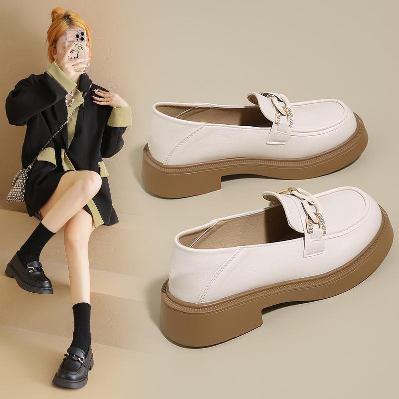 White small leather shoes women's 2025 new spring and autumn versatile Japanese JK college style with skirt versatile platform loafers