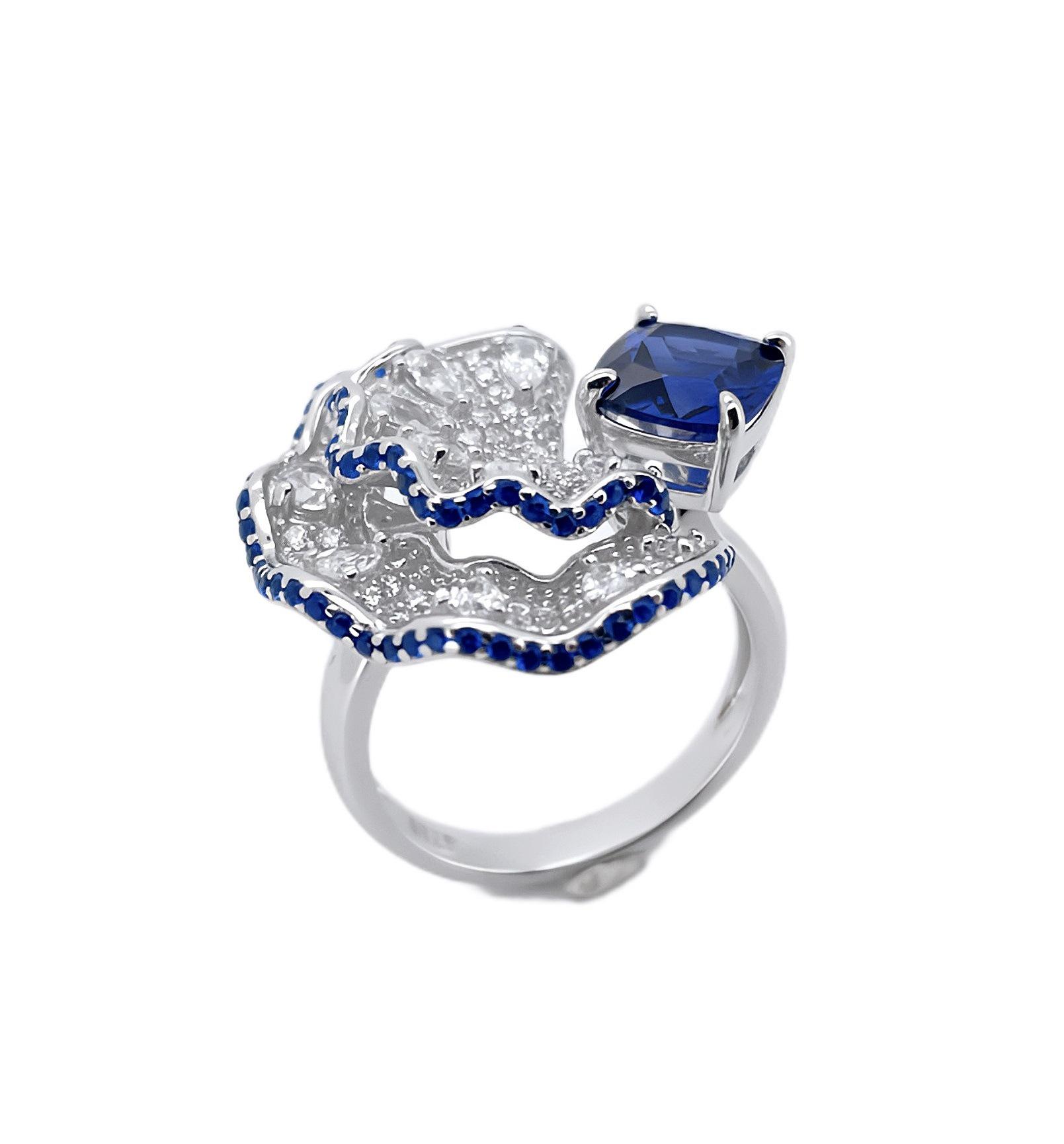 

Элегантное европейское и американское кольцо из стерлингового серебра с культивированным изумрудом и дизайном лепестков с бриллиантами Adjustable Opening