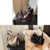 Street Style Pu Large Tote Bag For Women With Zipper Closure And Inner Phone Pocket