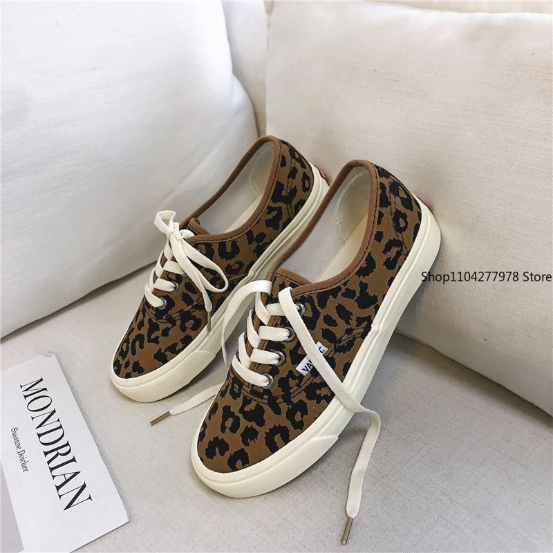 Fashion Women Sneakers 2025 Leopard Canvas Lace Up Ladies Flats Outdoor Running Walking Shoes Comfortable Breathable Female Footwear