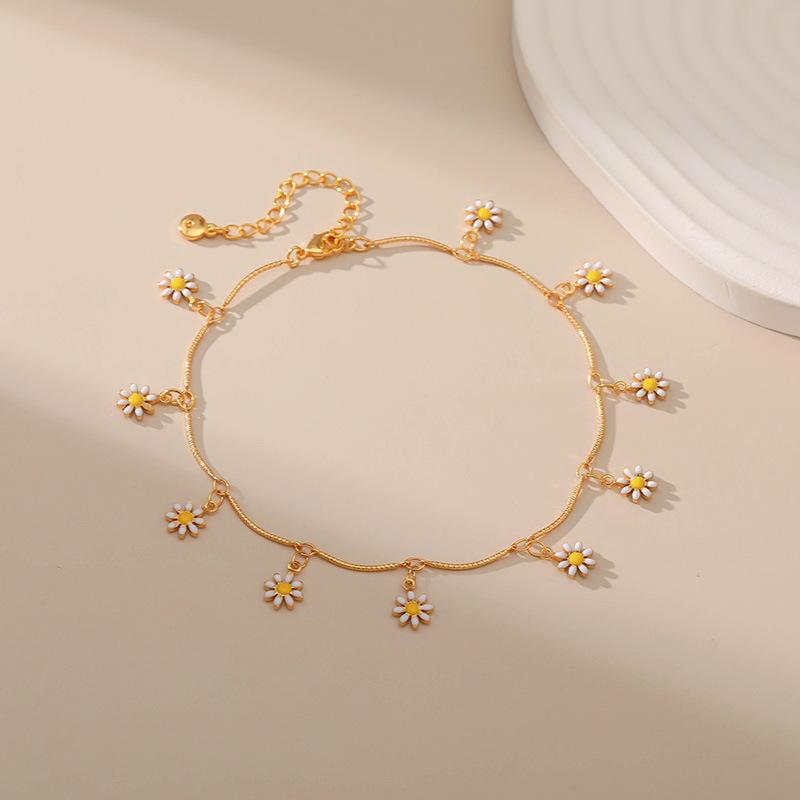 Vintage Handmade Daisy Pendant Drip Oil Exquisite Anklet For Women
